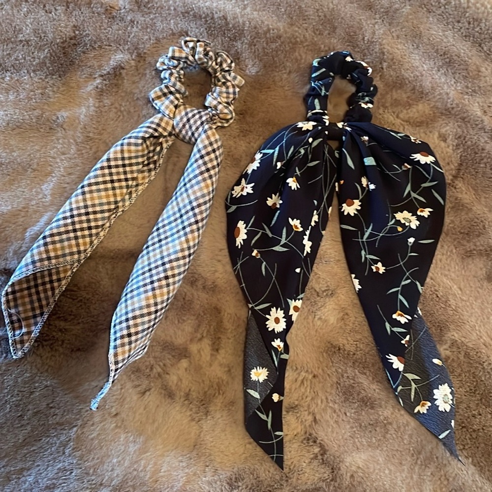 Scarf hair scrunchies